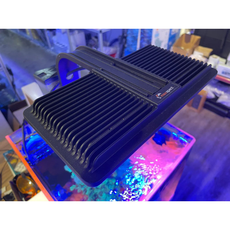 Jump LED MJ-L130 - Maxspect